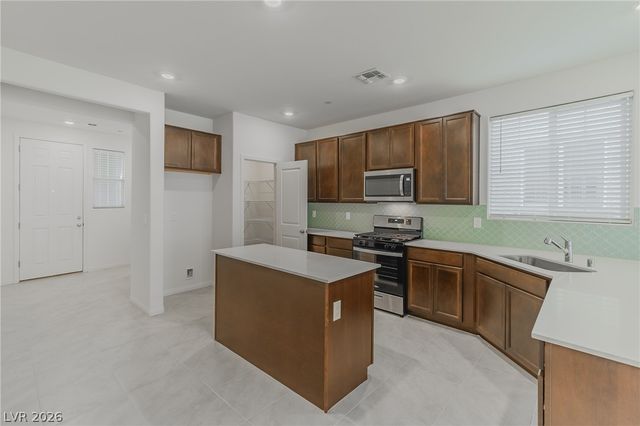 3765 Osiris Avenue, Henderson, NV 89044