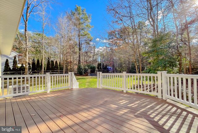 21060 WOODMERE DR, Leonardtown, MD 20650