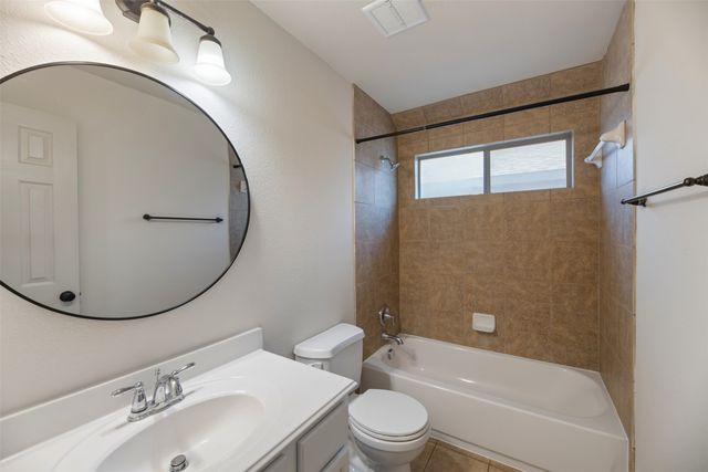 1636 Quail Grove Drive, Fort Worth, TX 76177