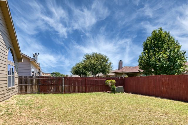 1636 Quail Grove Drive, Fort Worth, TX 76177