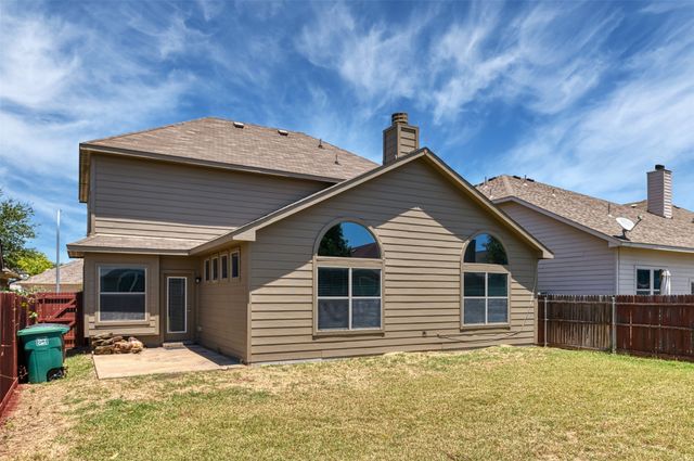 1636 Quail Grove Drive, Fort Worth, TX 76177