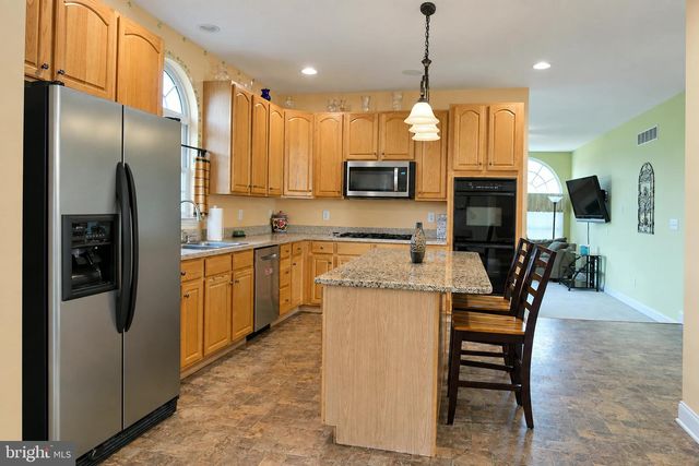 7 BRADFORD LN, Woolwich Twp, NJ 08085