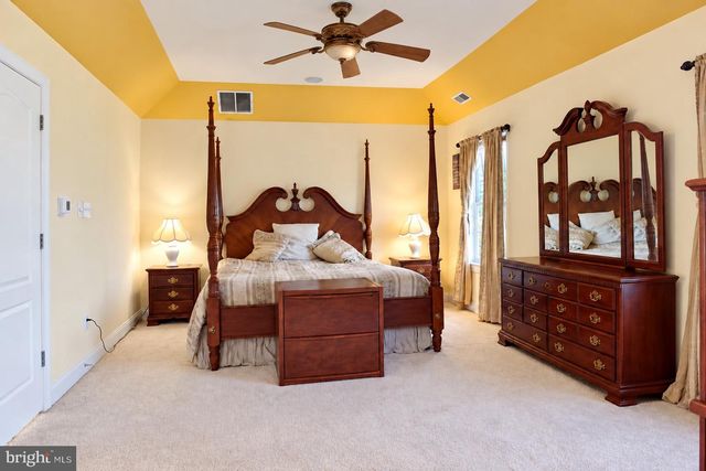 7 BRADFORD LN, Woolwich Twp, NJ 08085