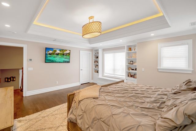 19 DE YOUNG DR, Little Falls, NJ 07424
