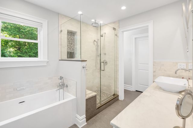 19 DE YOUNG DR, Little Falls, NJ 07424