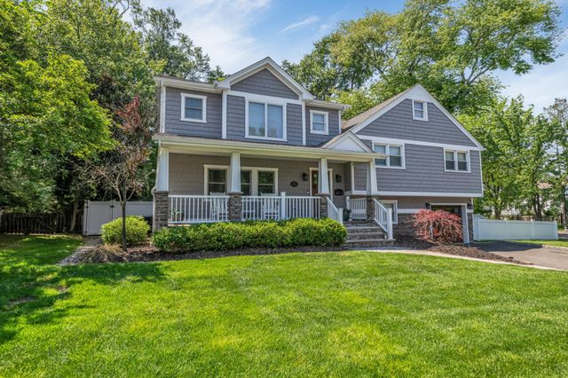 19 DE YOUNG DR, Little Falls, NJ 07424