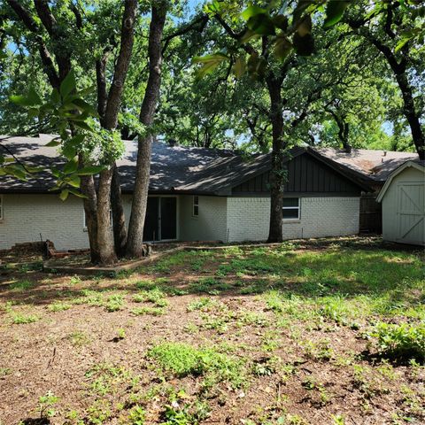 6628 Yolanda Drive, Fort Worth, TX 76112