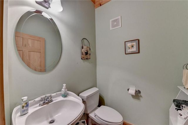 82 Walnut Grove Lane, Tiger, GA 30576