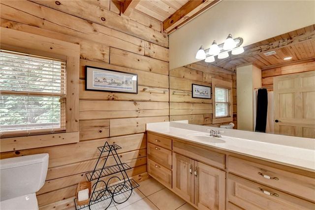 82 Walnut Grove Lane, Tiger, GA 30576