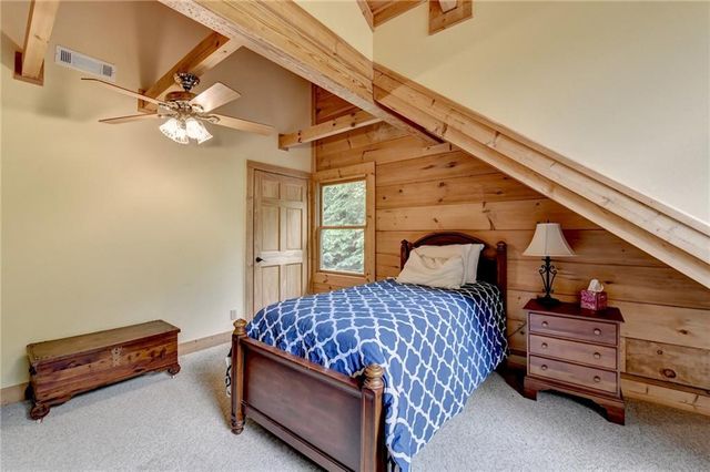 82 Walnut Grove Lane, Tiger, GA 30576
