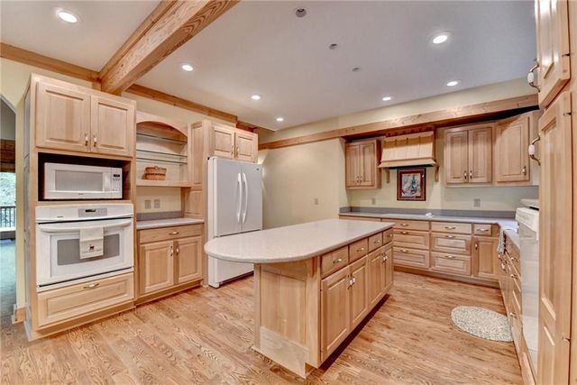 82 Walnut Grove Lane, Tiger, GA 30576