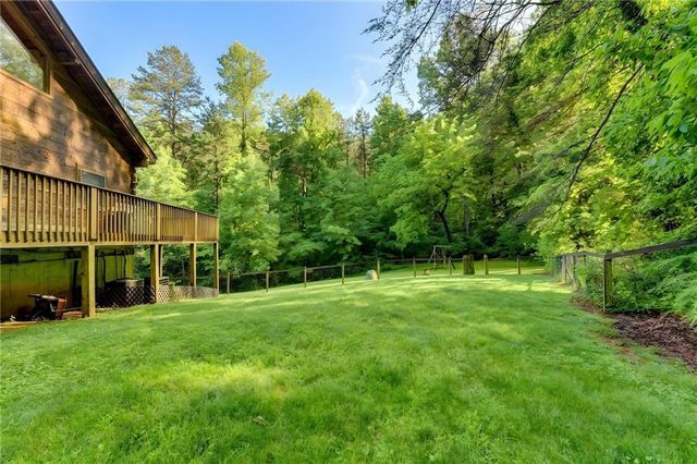 82 Walnut Grove Lane, Tiger, GA 30576
