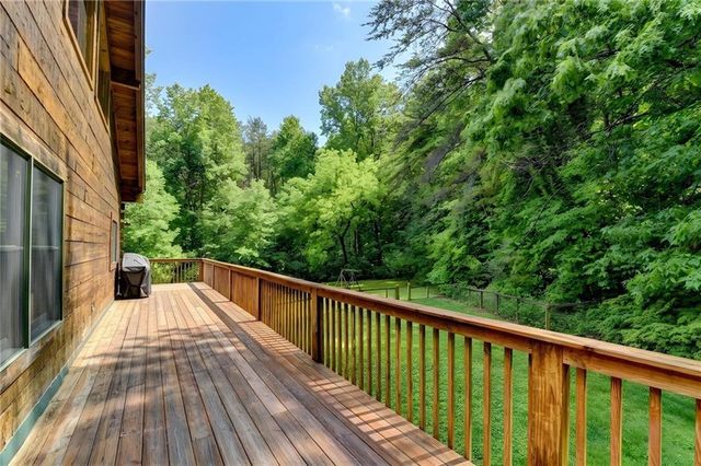 82 Walnut Grove Lane, Tiger, GA 30576