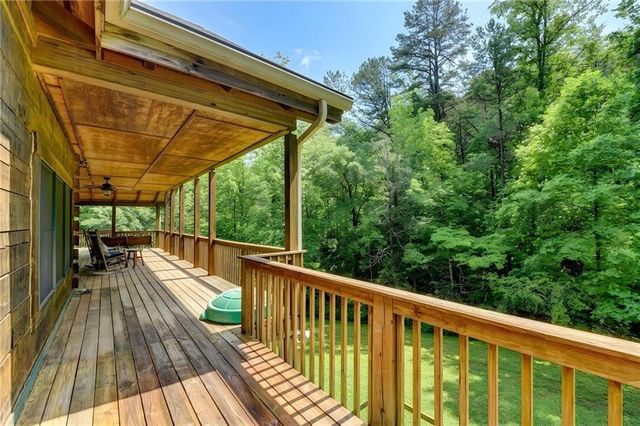 82 Walnut Grove Lane, Tiger, GA 30576