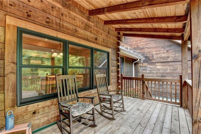 82 Walnut Grove Lane, Tiger, GA 30576