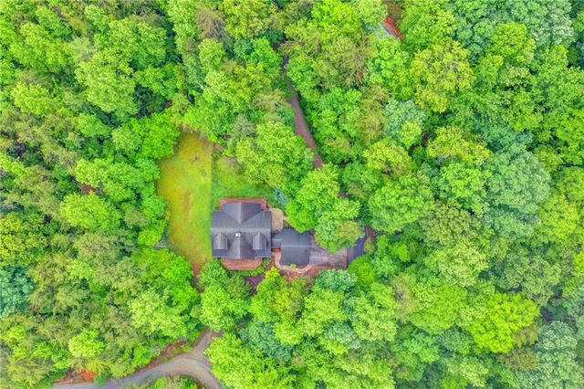 82 Walnut Grove Lane, Tiger, GA 30576