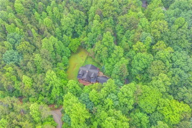82 Walnut Grove Lane, Tiger, GA 30576
