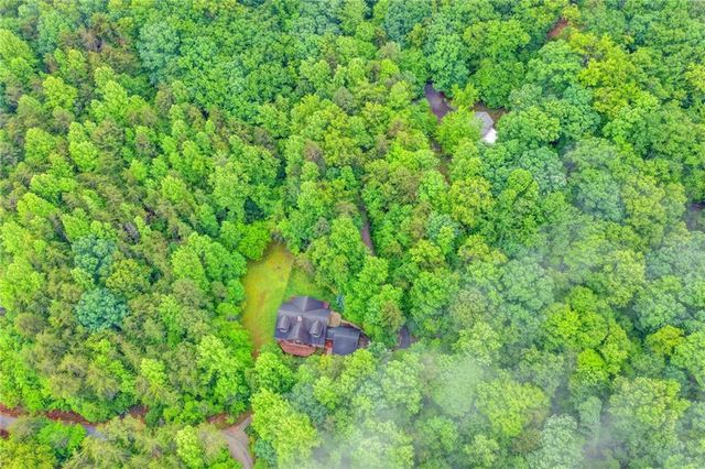 82 Walnut Grove Lane, Tiger, GA 30576