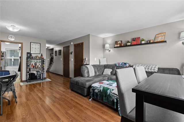 7827 Port Circle, Centerville, OH 45459