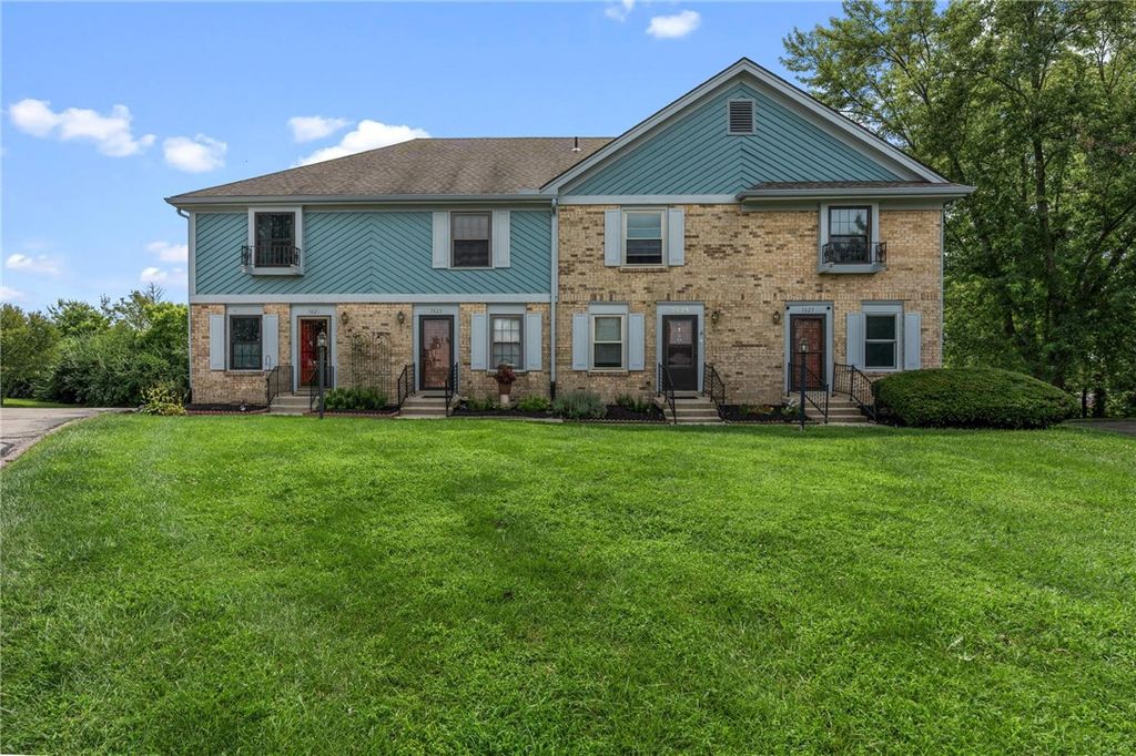 7827 Port Circle, Centerville, OH 45459