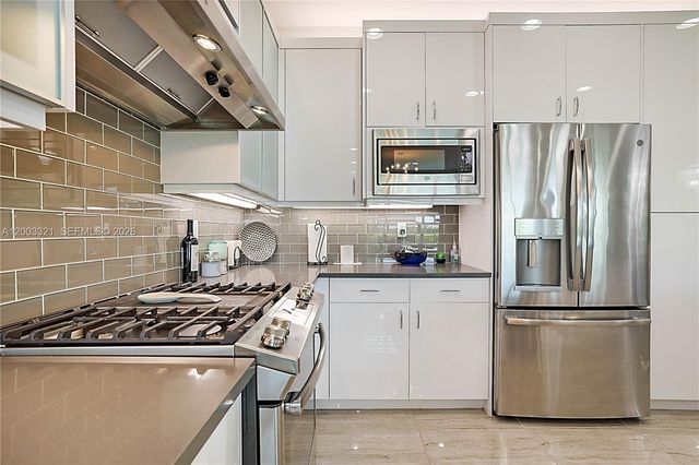 10736 SW Matisse Ln, Port St. Lucie, FL 34987