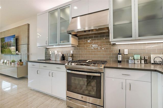 10736 SW Matisse Ln, Port St. Lucie, FL 34987