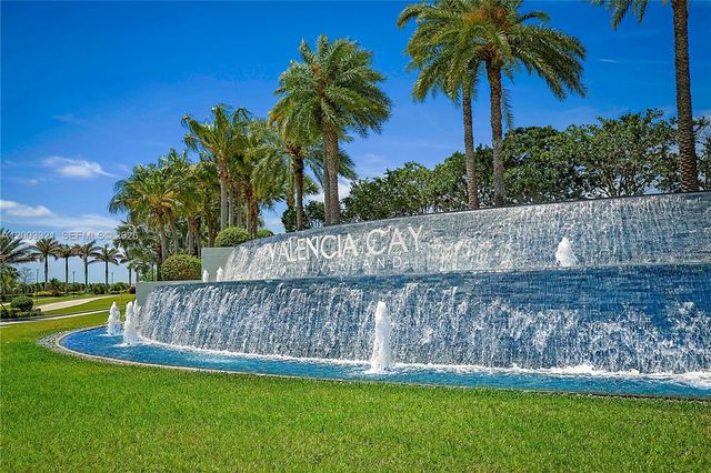 10736 SW Matisse Ln, Port St. Lucie, FL 34987