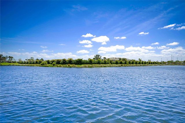 10736 SW Matisse Ln, Port St. Lucie, FL 34987