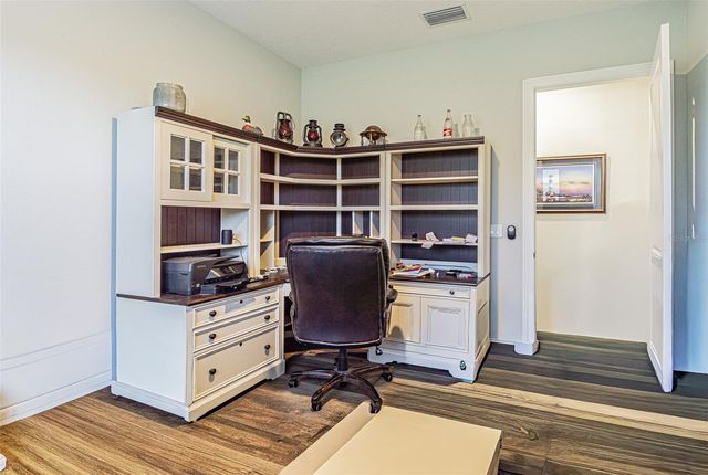 32646 WESLEY WAY, Dade City, FL 33525