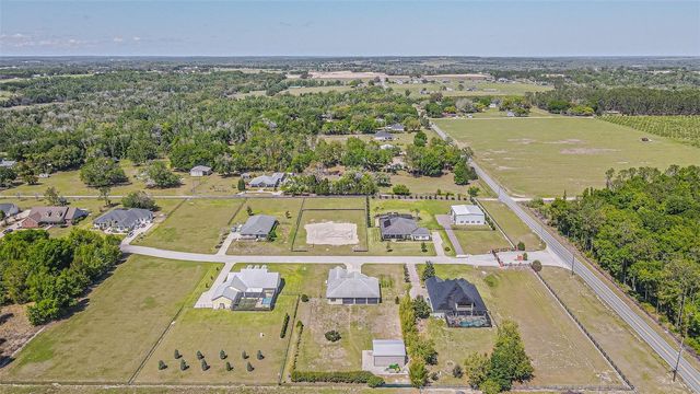 32646 WESLEY WAY, Dade City, FL 33525