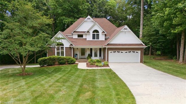 561 Mason Knoll Drive, Winston-salem, NC 27127