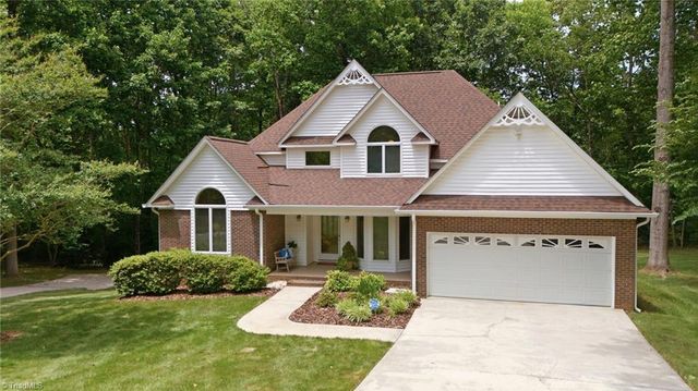 561 Mason Knoll Drive, Winston-salem, NC 27127