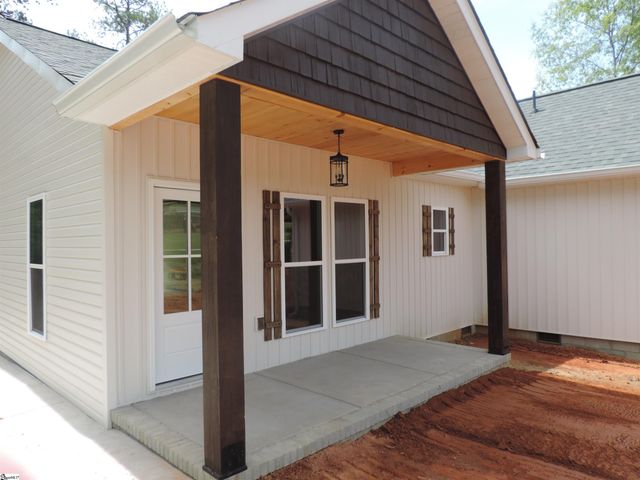384 Bailey Road, Buffalo, SC 29321