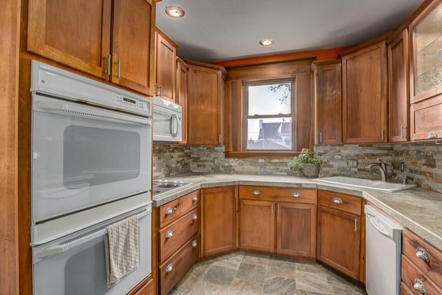 1229 N Fort Thomas Avenue, Fort Thomas, KY 41075