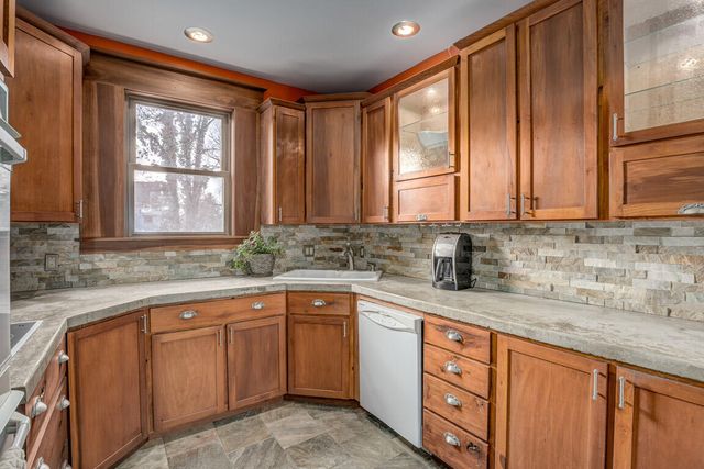 1229 N Fort Thomas Avenue, Fort Thomas, KY 41075