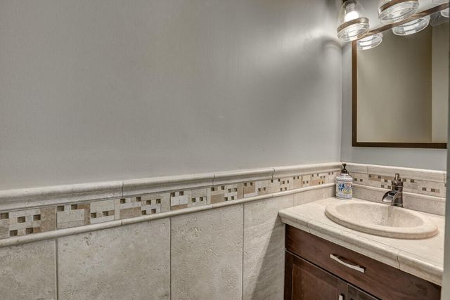 1229 N Fort Thomas Avenue, Fort Thomas, KY 41075