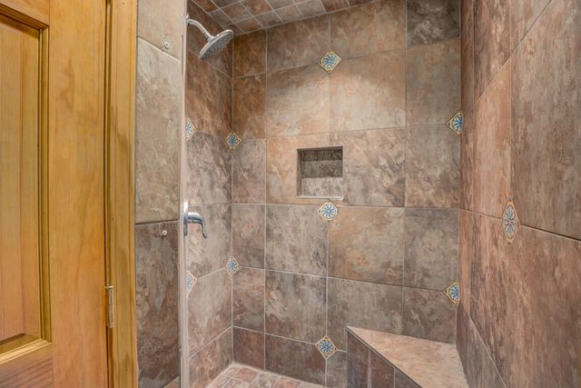 1229 N Fort Thomas Avenue, Fort Thomas, KY 41075