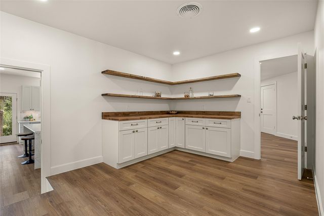 1014 Country Club RD, Georgetown, TX 78628