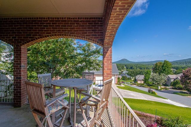12 Lanes End, Little Rock, AR 72223