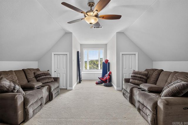 12 Lanes End, Little Rock, AR 72223