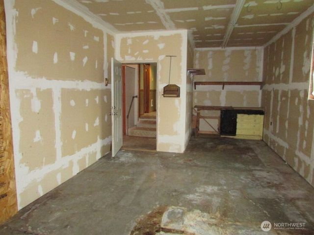725 W Main, Morton, WA 98356