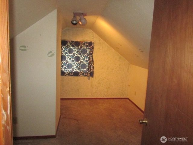 725 W Main, Morton, WA 98356