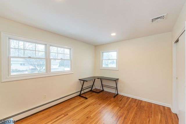 5 Pin Oak Rd, West Caldwell Twp., NJ 07006