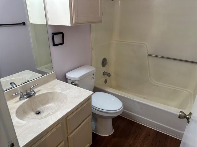 16303 Edgemere DR, Pflugerville, TX 78660