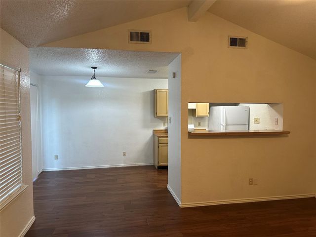 16303 Edgemere DR, Pflugerville, TX 78660