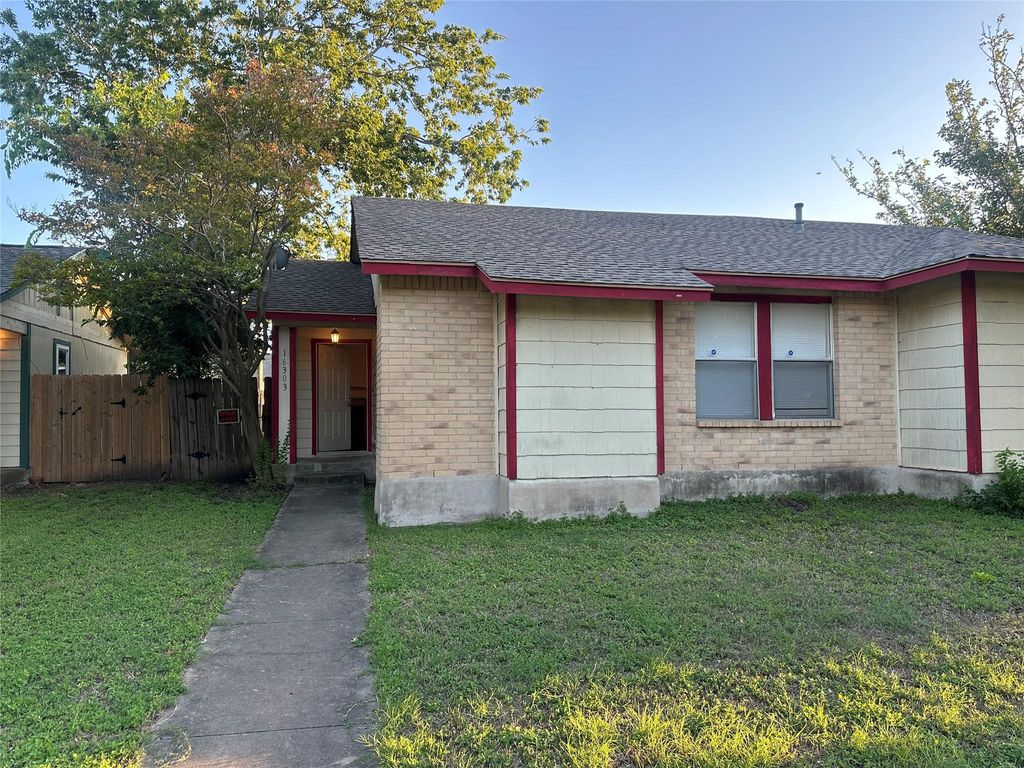 16303 Edgemere DR, Pflugerville, TX 78660