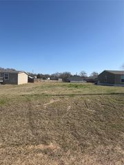 Lot 221 Section H Geronimo, Quitman, TX 75783