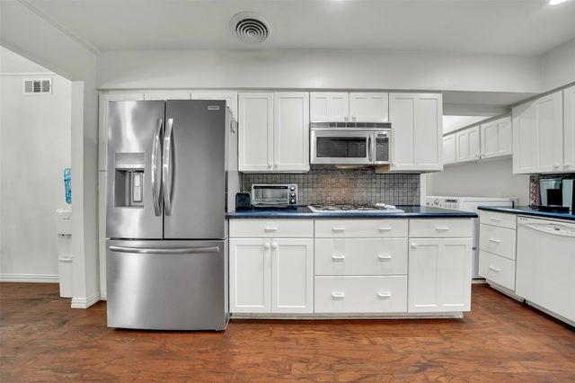 617 Ranier Circle, Garland, TX 75041