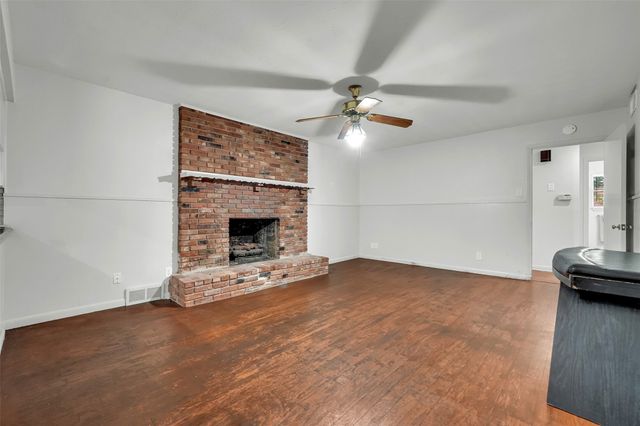 617 Ranier Circle, Garland, TX 75041