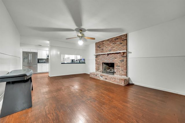 617 Ranier Circle, Garland, TX 75041